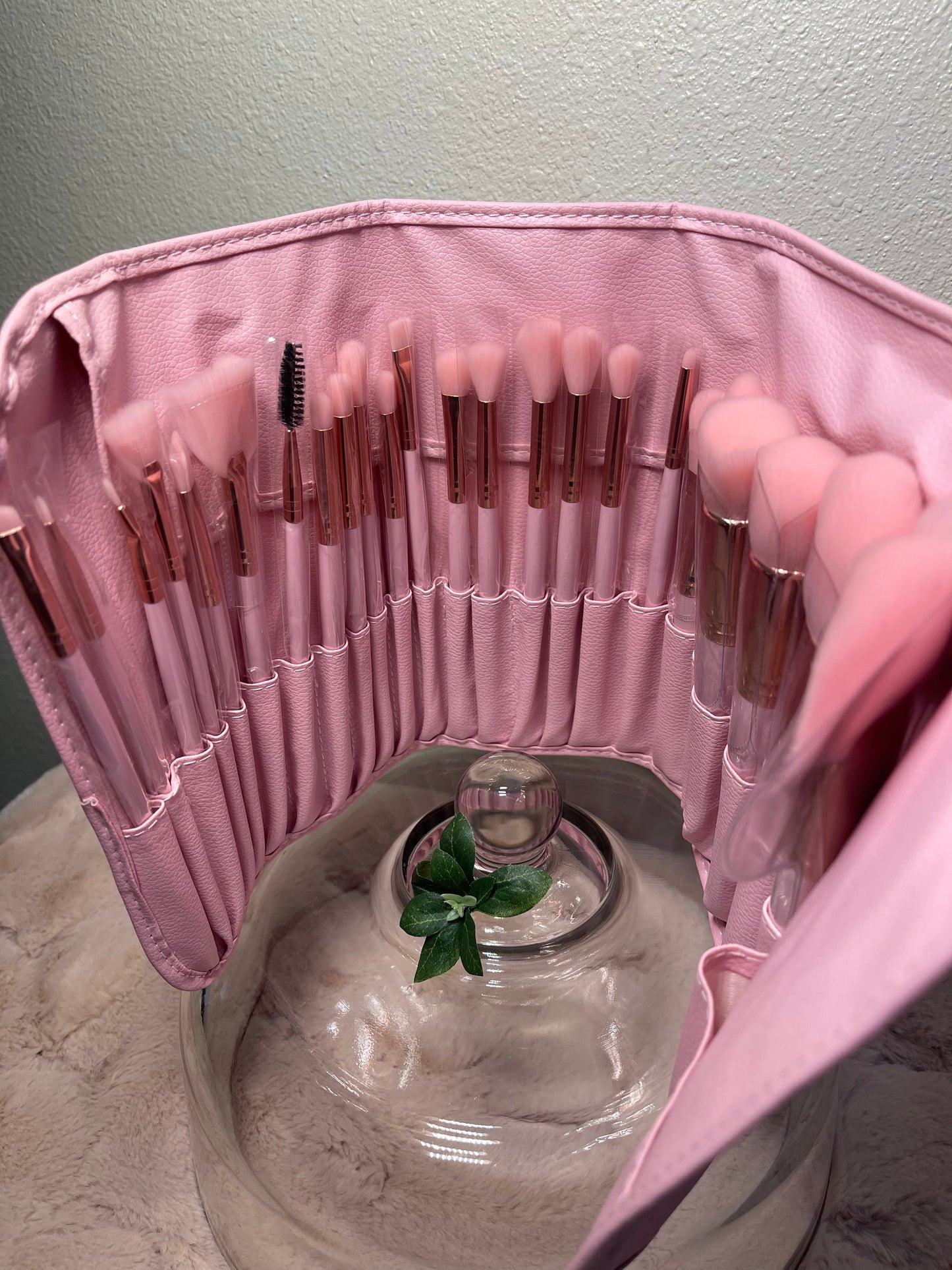Love Collection Makeup Brush 24 PCS Set
