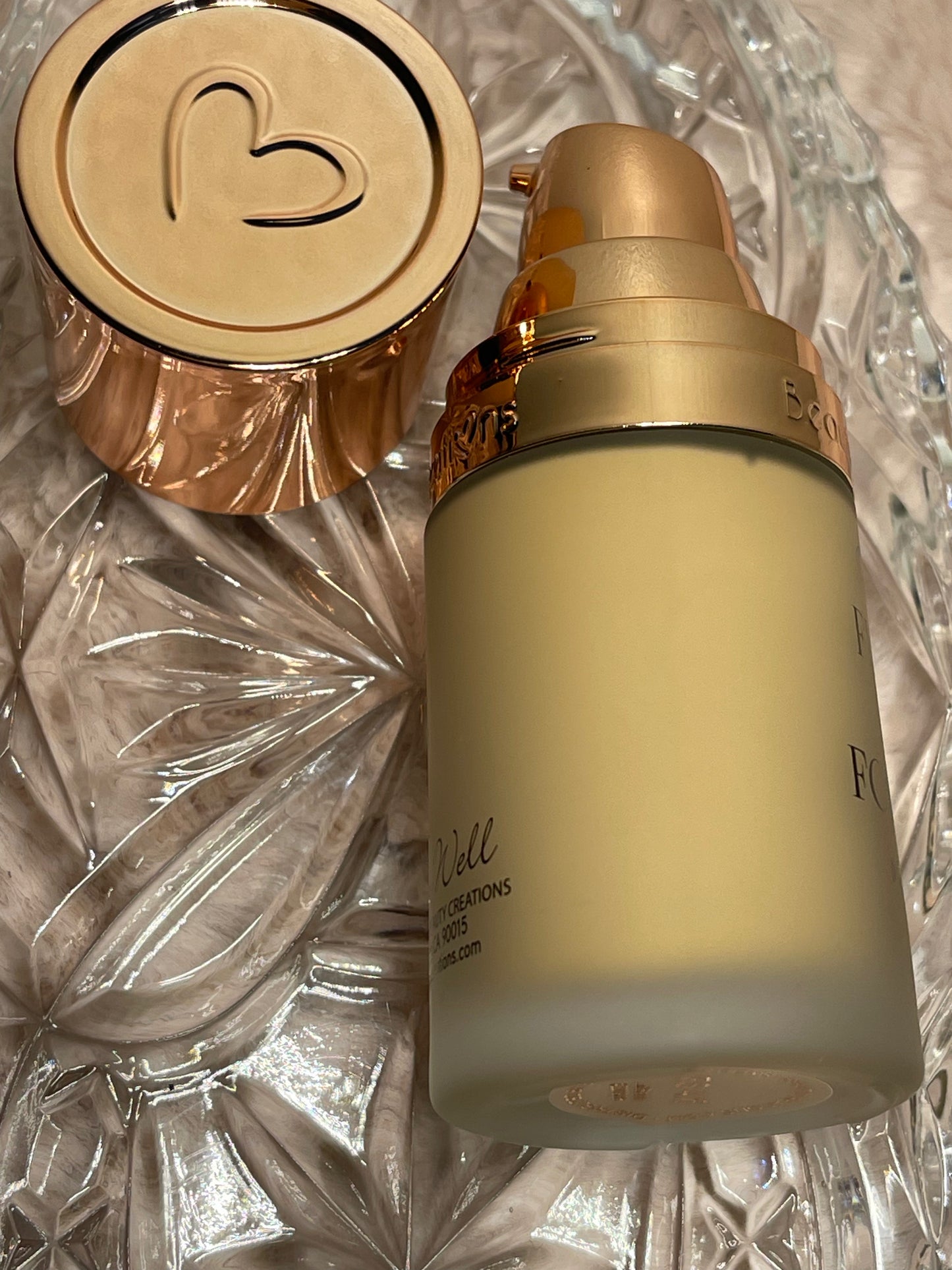 FLAWLESS STAY FOUNDATION