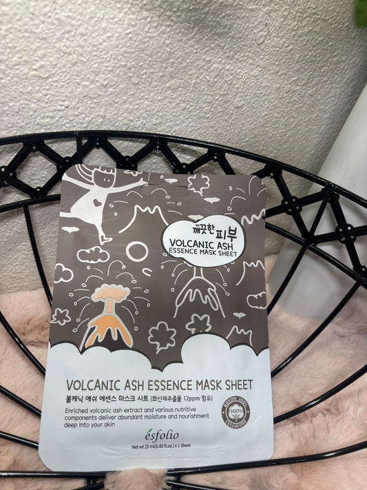 Volcanic ash essence mask sheet