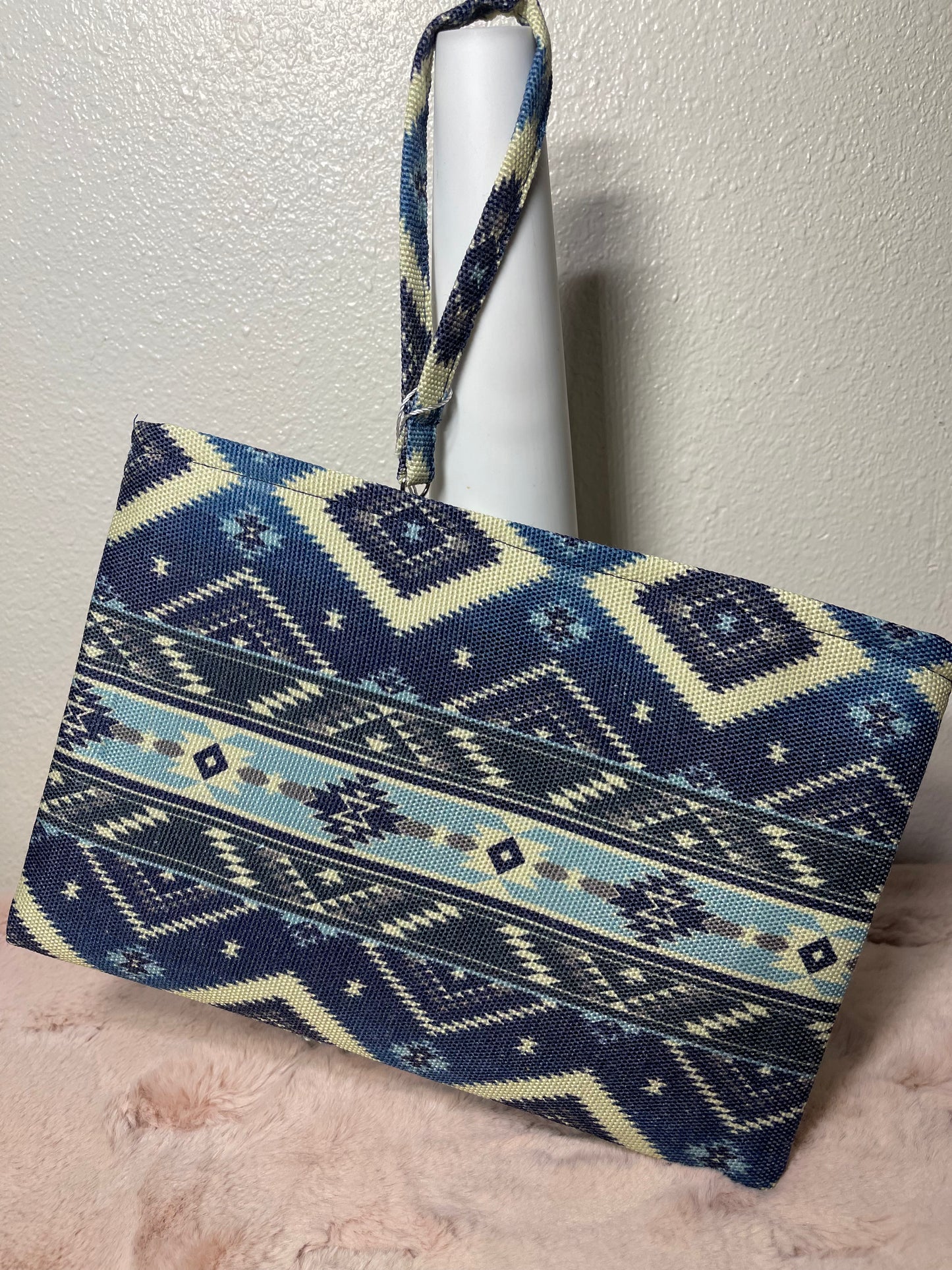 Aztec Print Wristlet Zipper Pouch