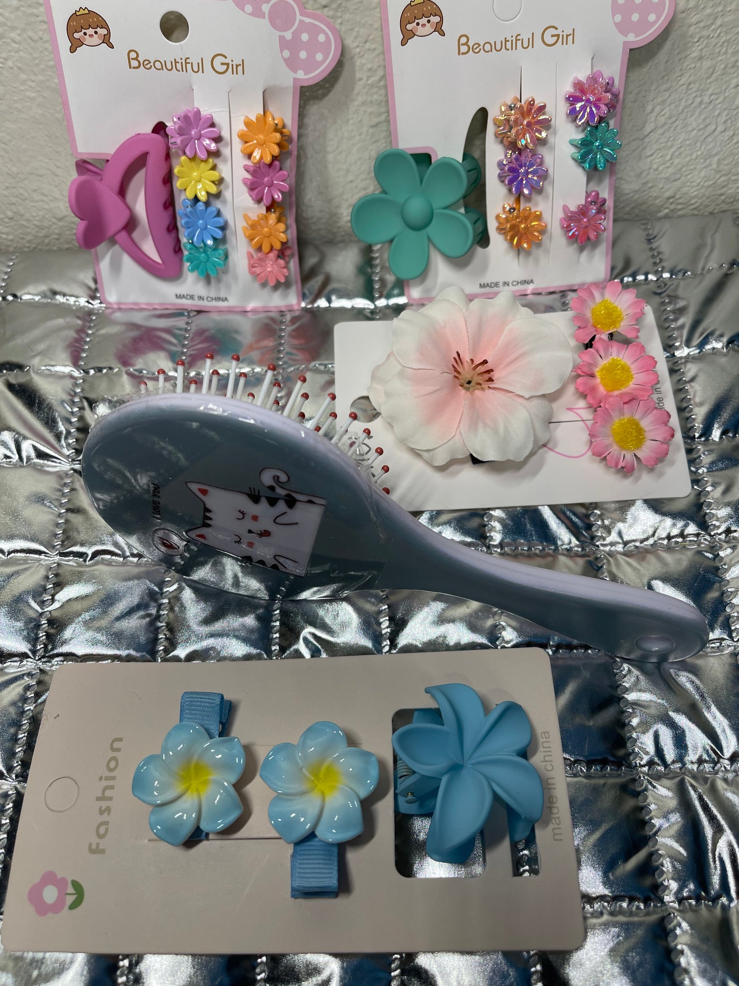 Girls Barrettes & Brush Set/ 4 hair ornament strip an a brush