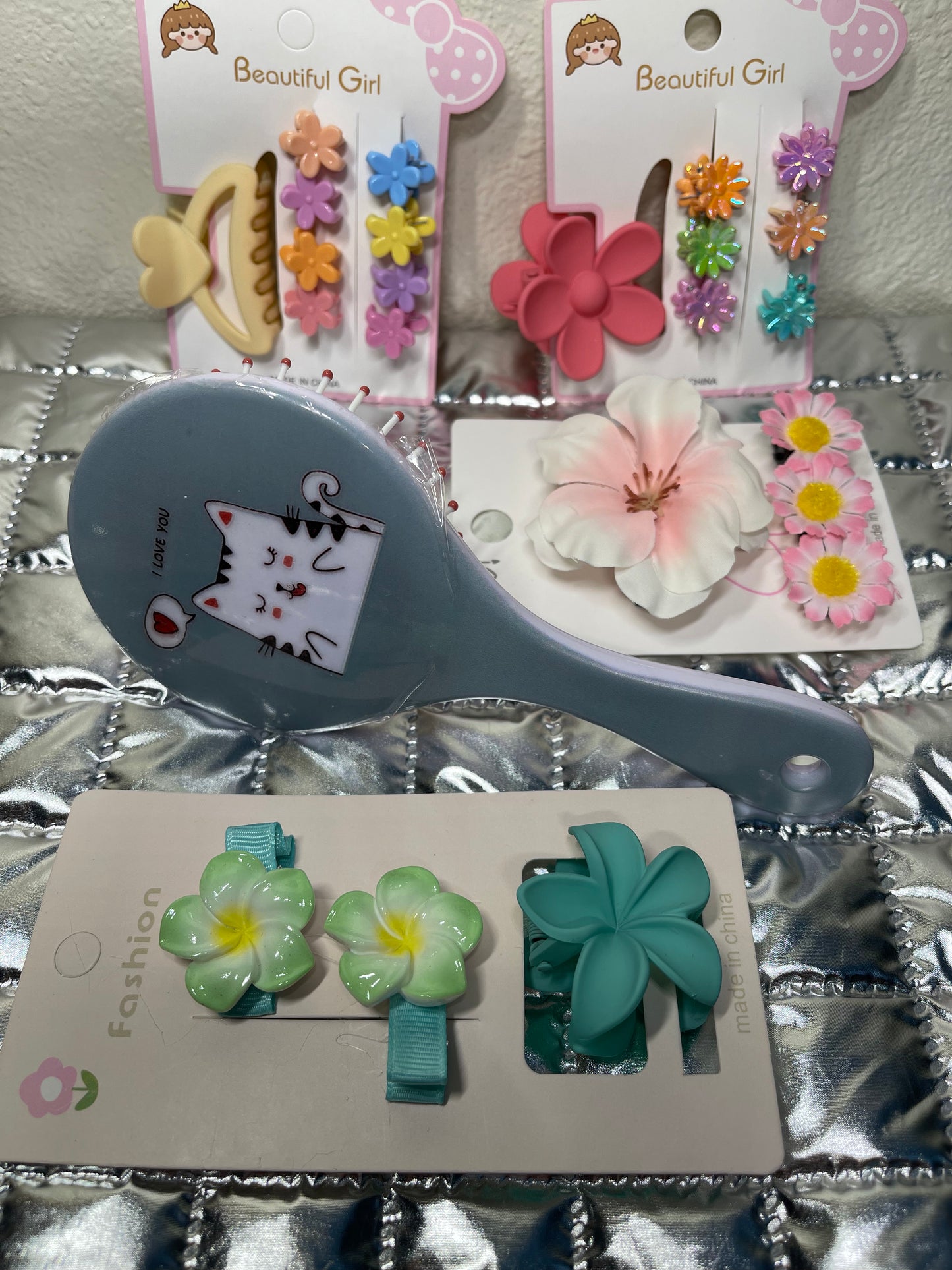 Girls Barrettes & Brush Set/ 4 hair ornament strip an a brush