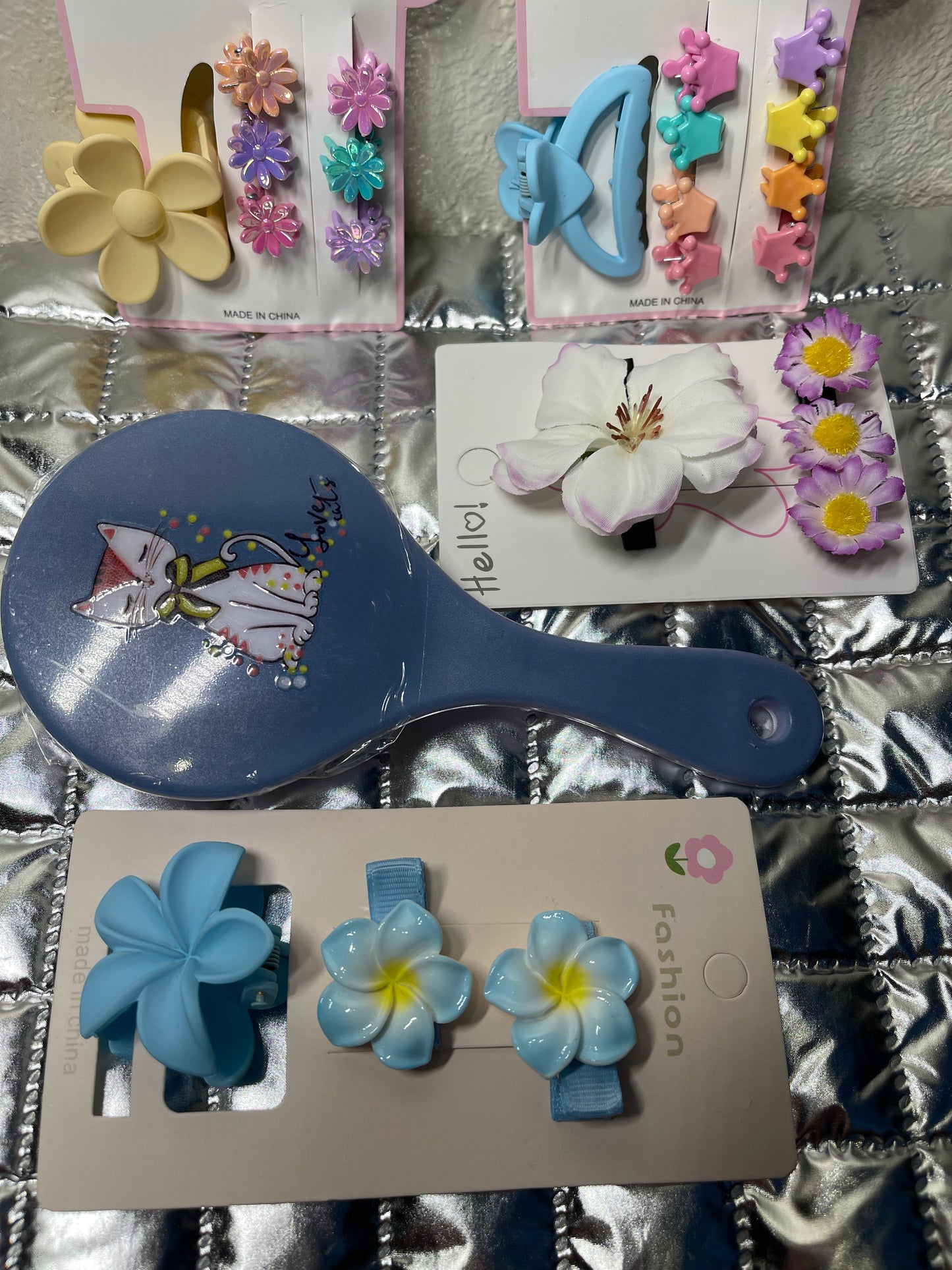 Girls Barrettes & Brush Set/ 4 hair ornament strip an a brush