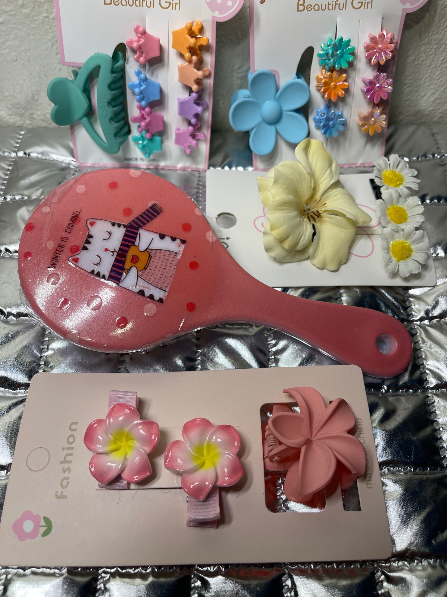 Girls Barrettes & Brush Set/ 4 hair ornament strip an a brush