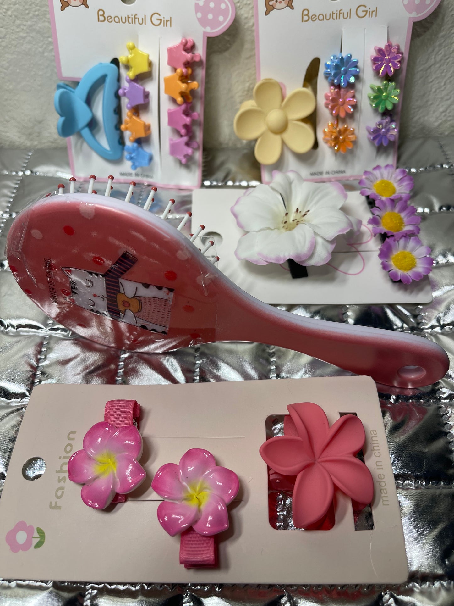 Girls Barrettes & Brush Set/ 4 hair ornament strip an a brush